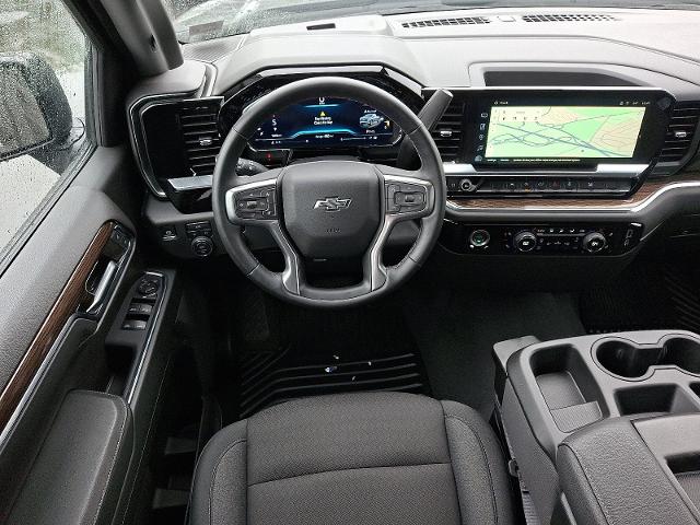 2024 Chevrolet Silverado 1500 Vehicle Photo in TREVOSE, PA 19053-4984