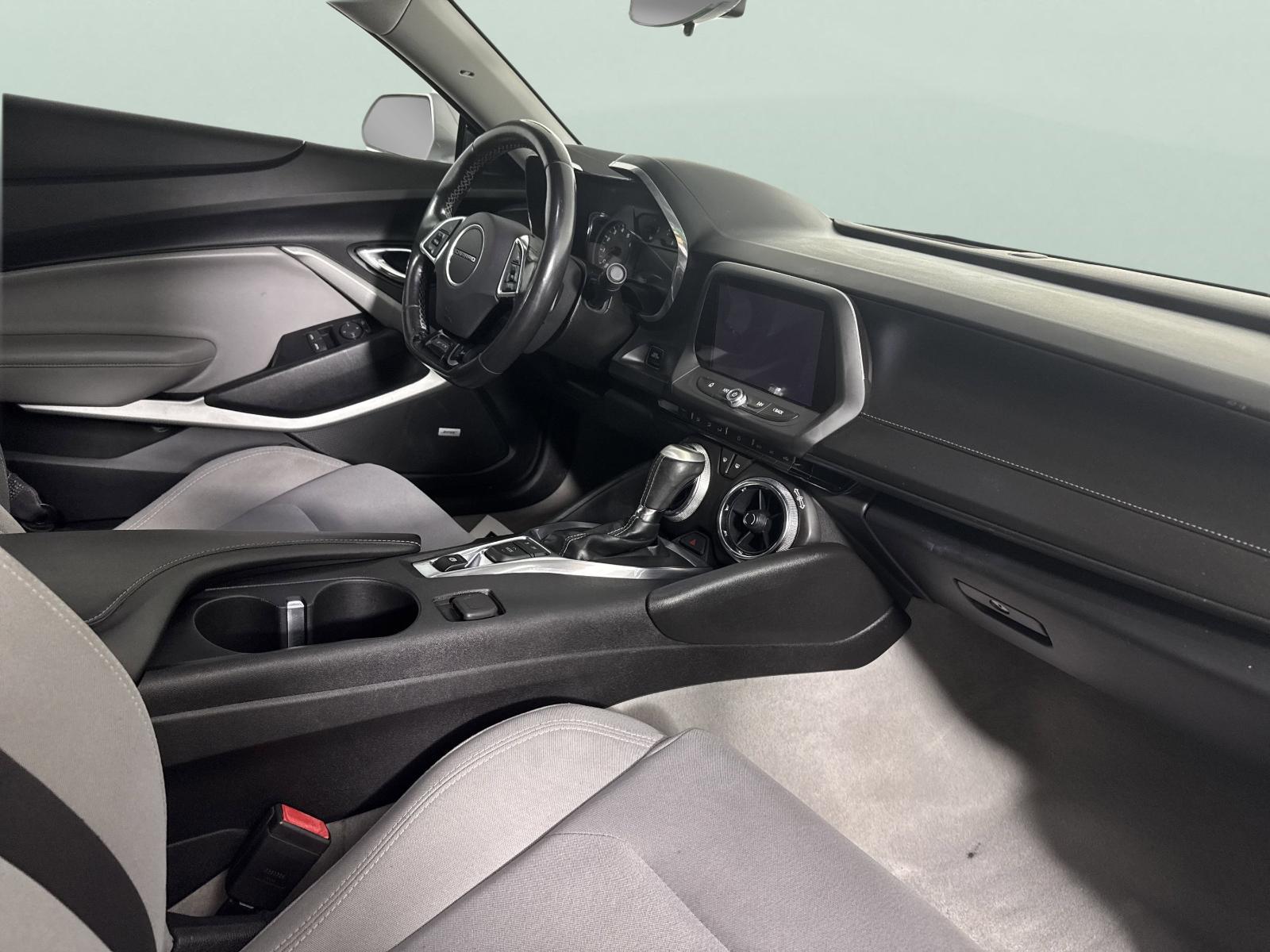 2017 Chevrolet Camaro Vehicle Photo in GEORGETOWN, TX 78626-7508