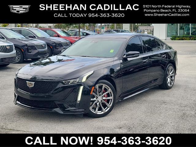 2023 Cadillac CT5 V photo 2