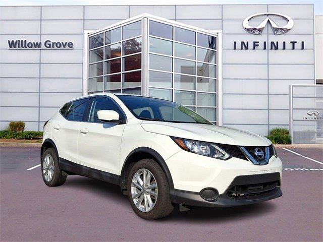 2018 Nissan Rogue Sport Vehicle Photo in Willow Grove, PA 19090