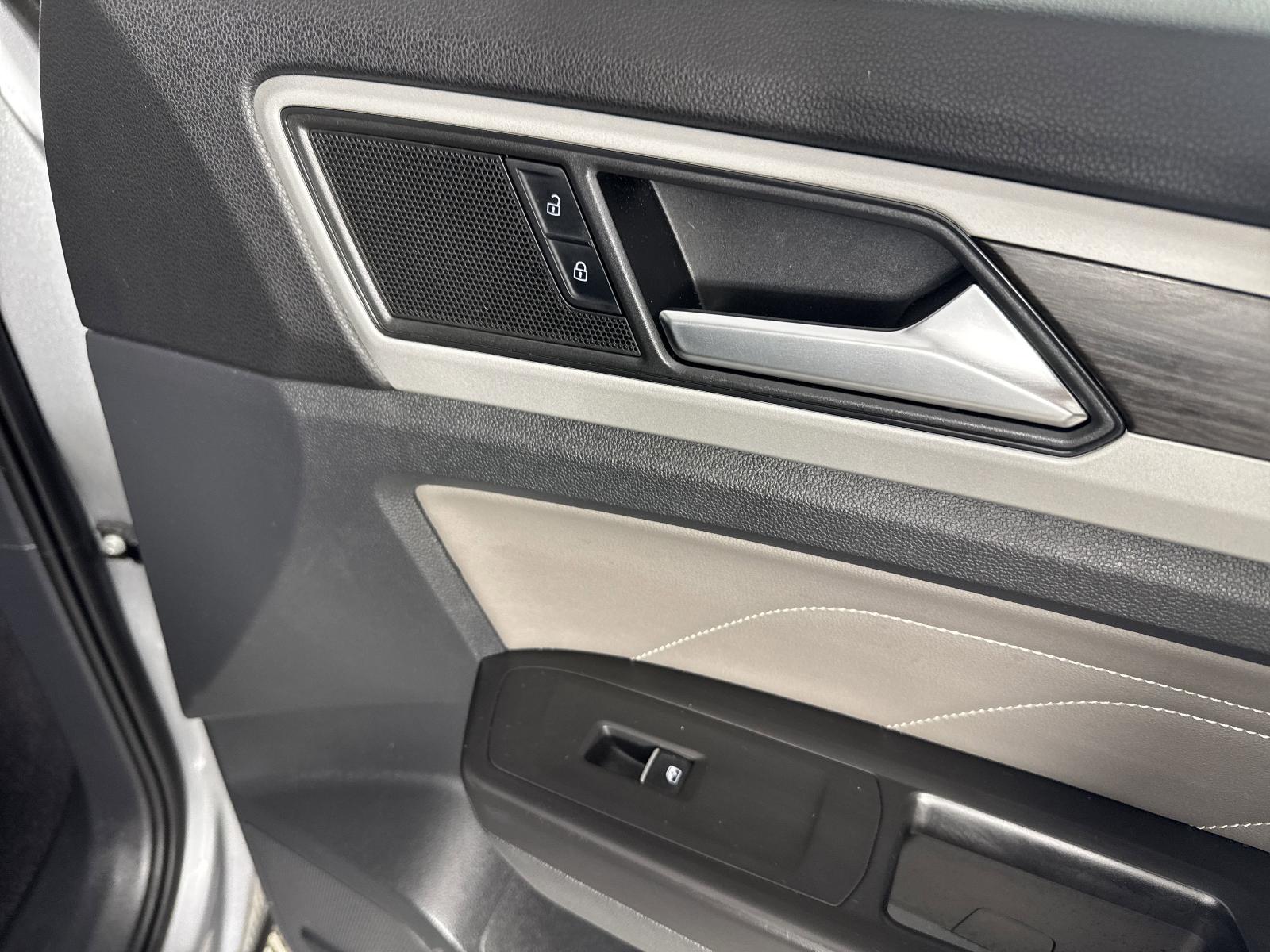 2023 Volkswagen Atlas Vehicle Photo in Georgetown, TX 78626