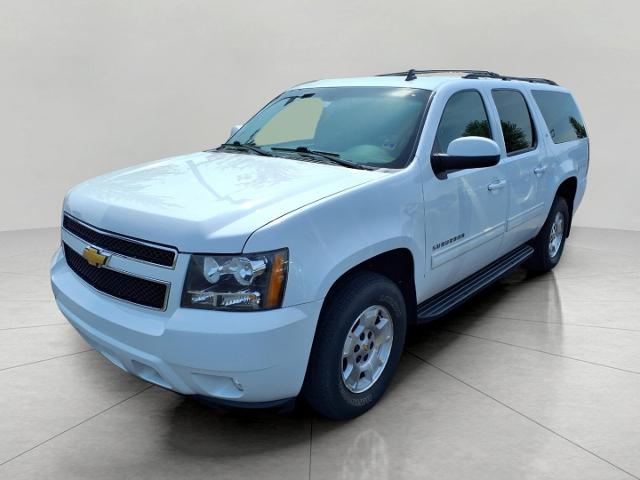 2014 Chevrolet Suburban Vehicle Photo in Oshkosh, WI 54904