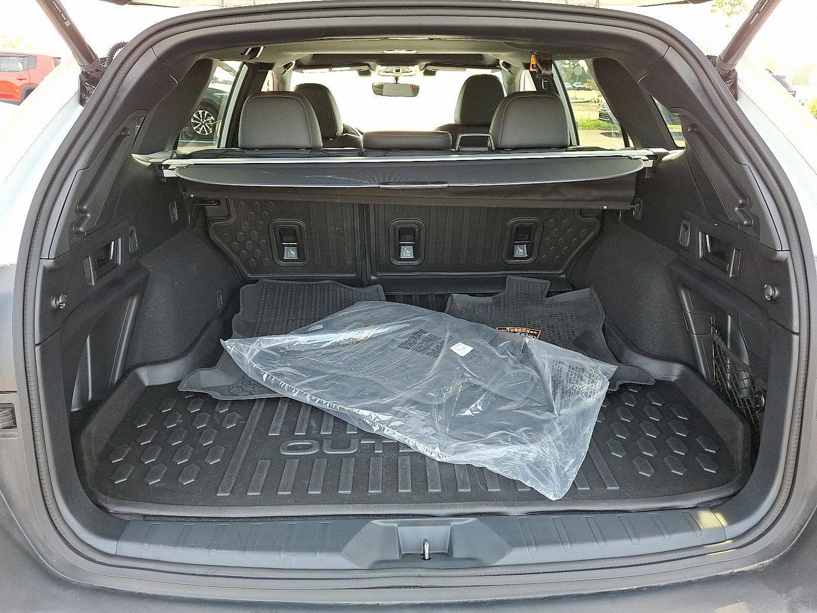 2022 Subaru Outback Vehicle Photo in Easton, PA 18045