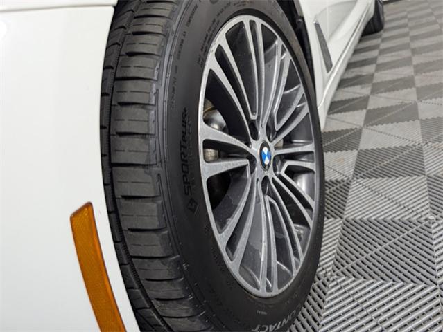 2019 BMW 530i xDrive Vehicle Photo in ENGLEWOOD, CO 80113-6708