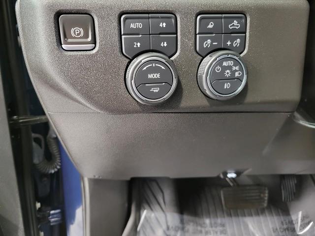 2023 Chevrolet Silverado 1500 Vehicle Photo in NEENAH, WI 54956-2243