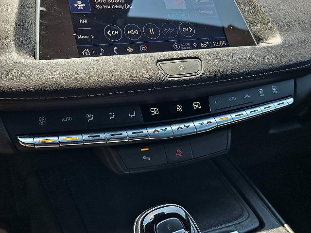 2022 Cadillac XT4 Vehicle Photo in TREVOSE, PA 19053-4984