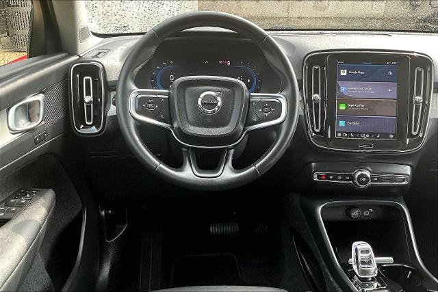 2025 Volvo XC40 Vehicle Photo in Houston, TX 77007