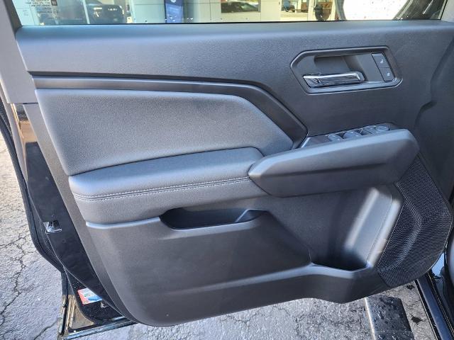 2024 GMC Canyon Vehicle Photo in PARIS, TX 75460-2116
