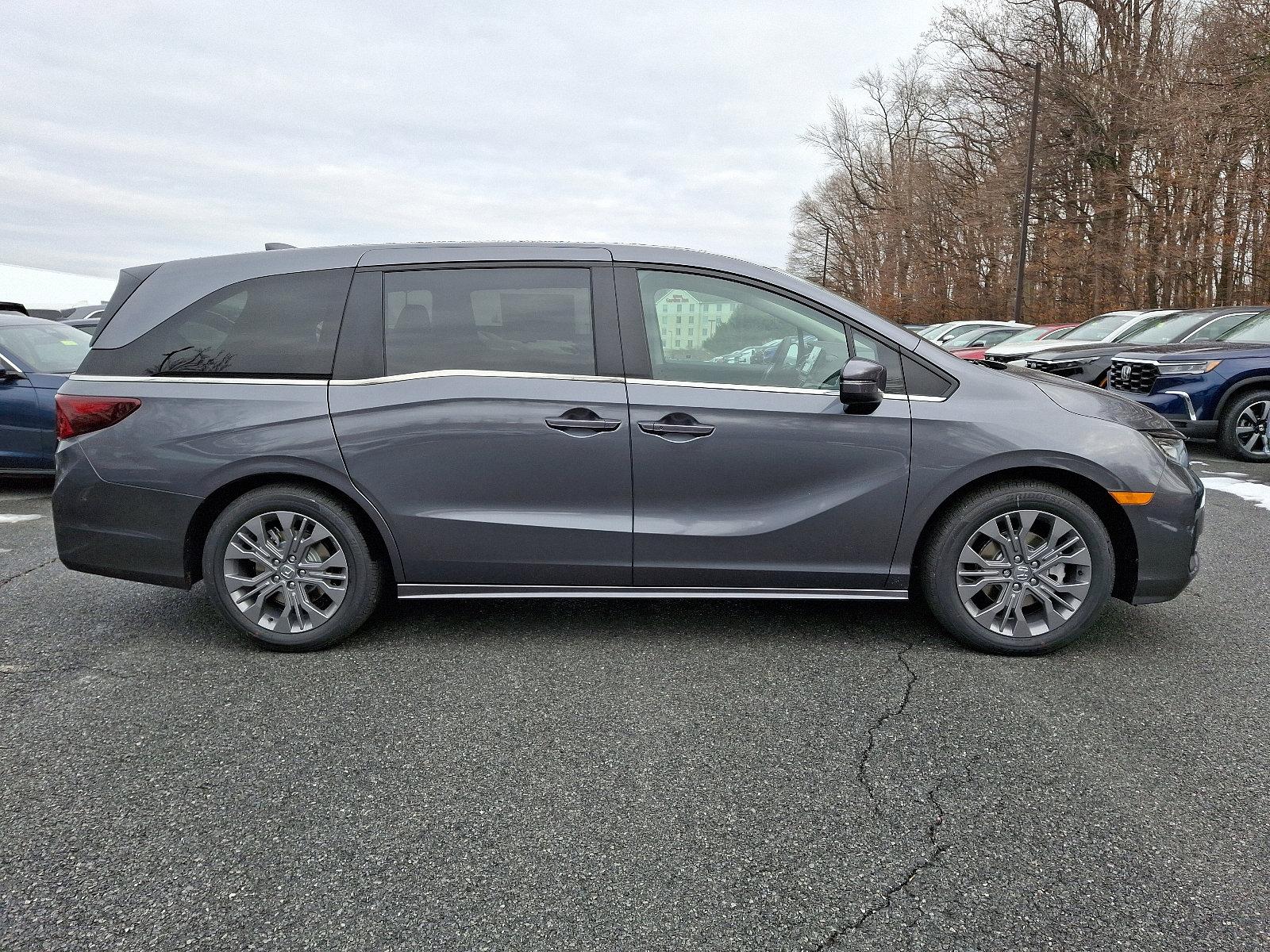 2025 Honda Odyssey Vehicle Photo in Harrisburg, PA 17111