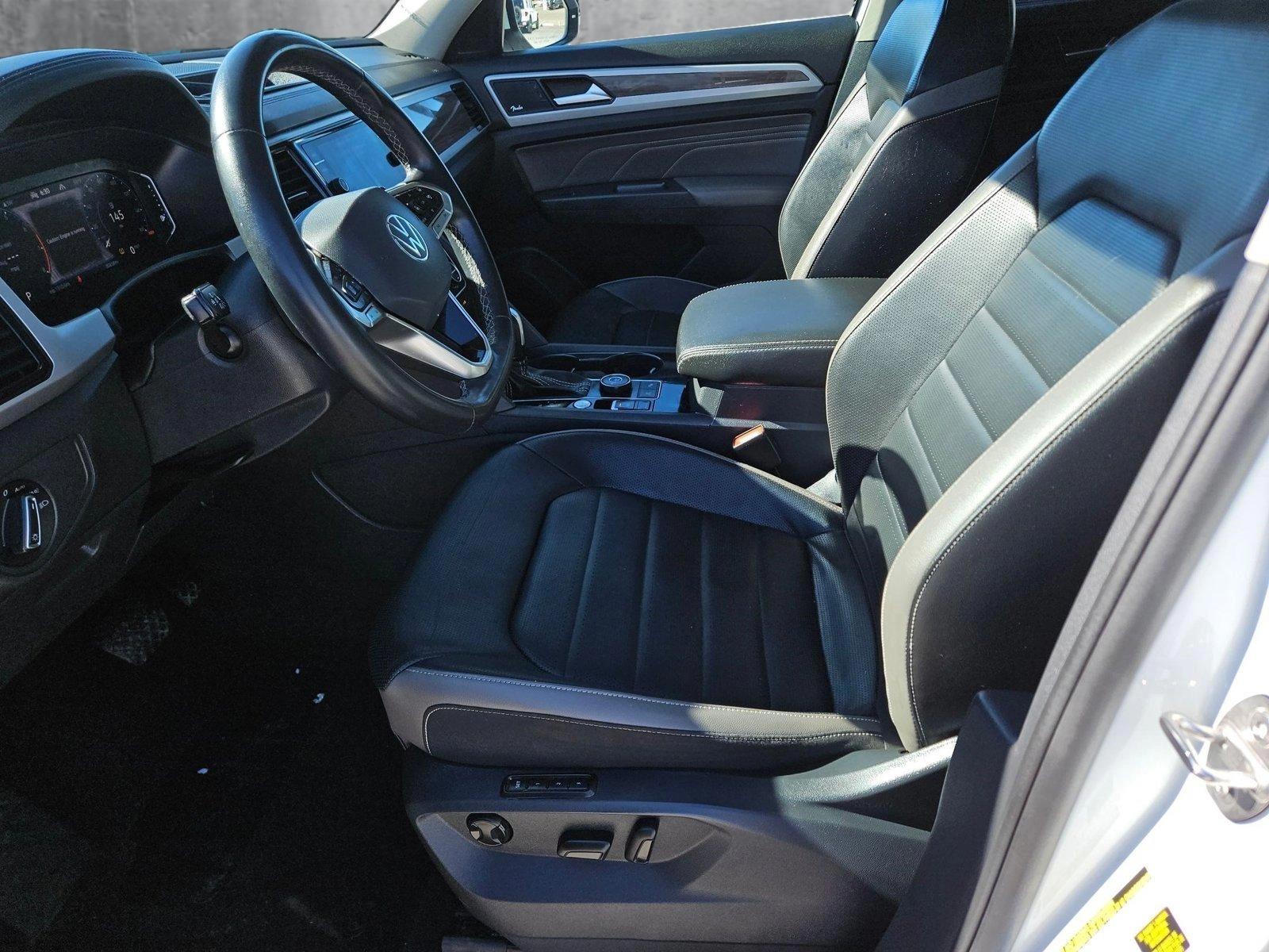 2021 Volkswagen Atlas Vehicle Photo in NORTH RICHLAND HILLS, TX 76180-7199