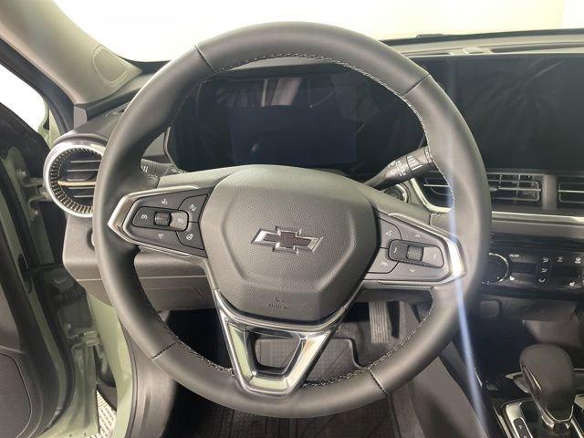 2025 Chevrolet Trax Vehicle Photo in PHOENIX, AZ 85014-3381