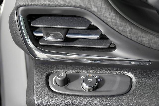 2025 Buick Envista Vehicle Photo in PUYALLUP, WA 98371-4149