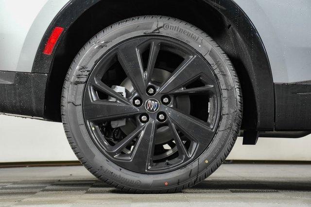 2025 Buick Envision Vehicle Photo in PUYALLUP, WA 98371-4149