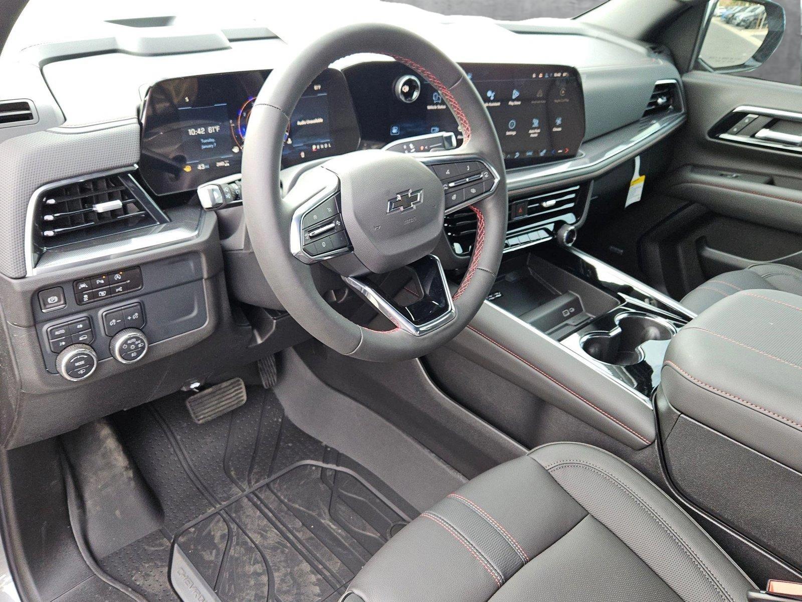 2025 Chevrolet Suburban Vehicle Photo in MESA, AZ 85206-4395
