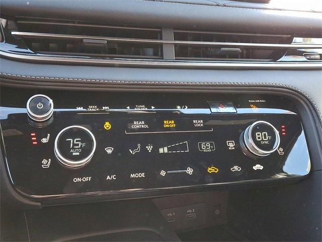 2025 INFINITI QX60 Vehicle Photo in Willow Grove, PA 19090