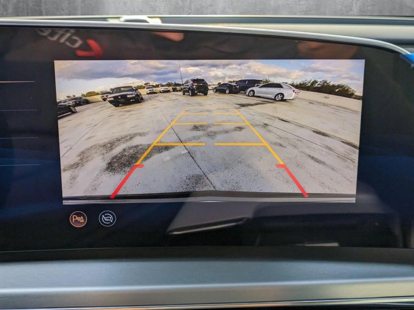 2025 Cadillac LYRIQ Vehicle Photo in WEST PALM BEACH, FL 33407-3296