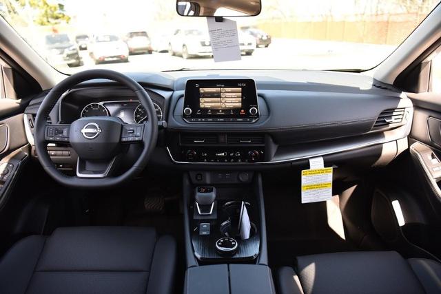 2025 Nissan Rogue Vehicle Photo in Ballwin, MO 63011