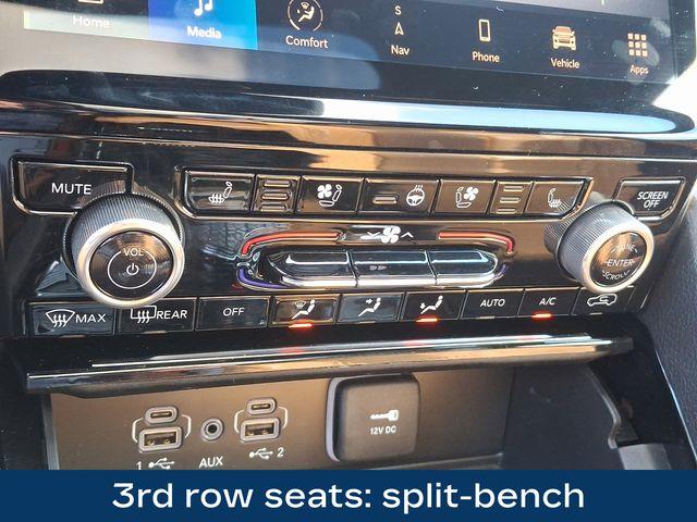 2023 Jeep Grand Cherokee L Vehicle Photo in WATERTOWN, CT 06795-3318