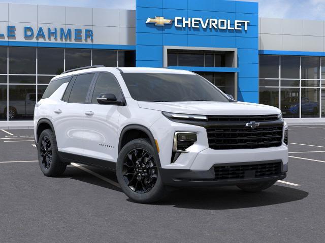 2025 Chevrolet Traverse Vehicle Photo in TOPEKA, KS 66609-0000