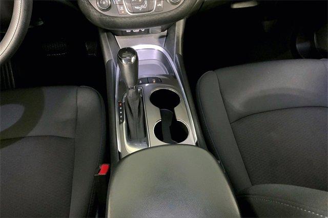 2020 Chevrolet Malibu Vehicle Photo in INDEPENDENCE, MO 64055-1377