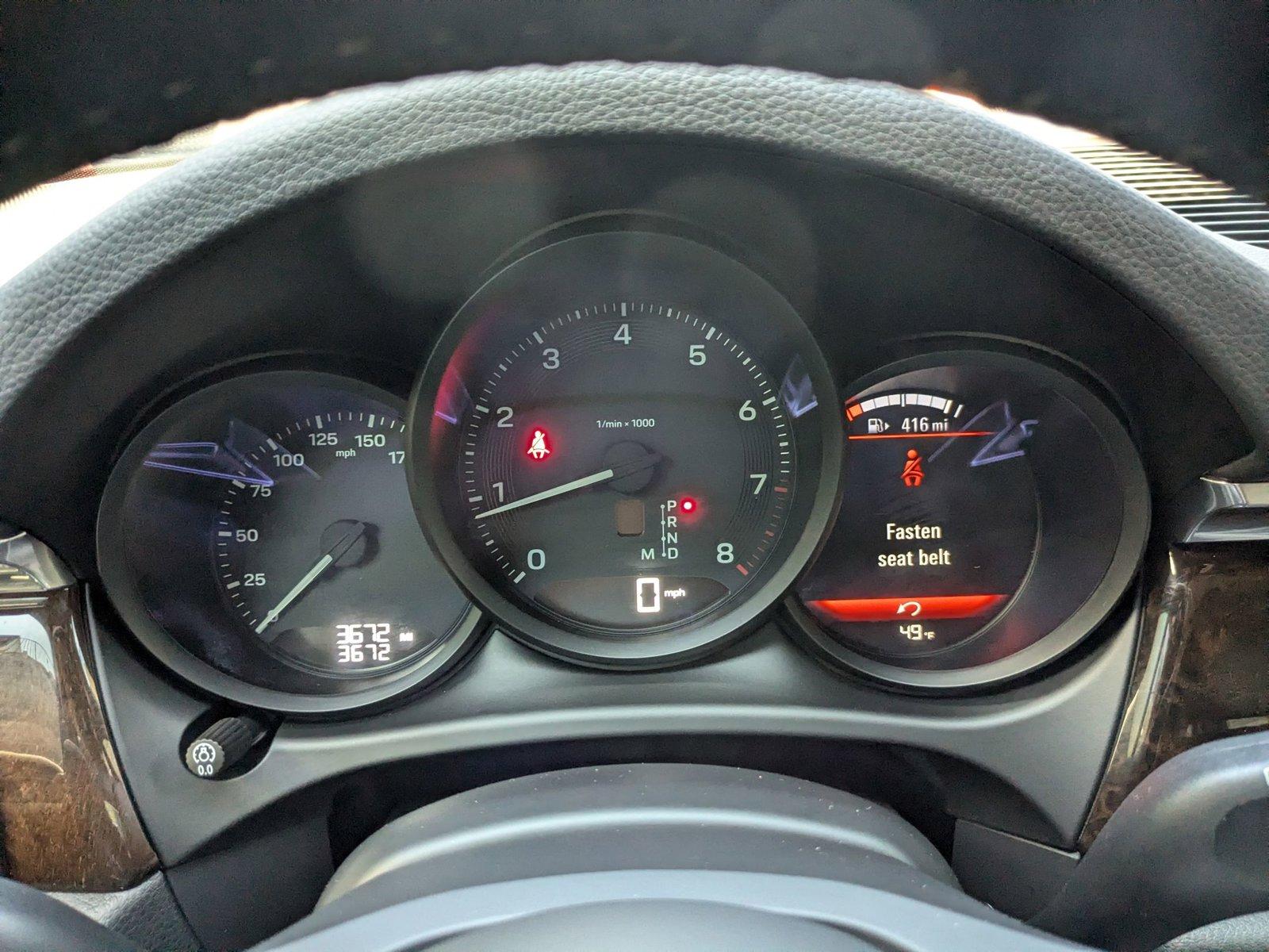 2025 Porsche Macan Vehicle Photo in Towson, MD 21204