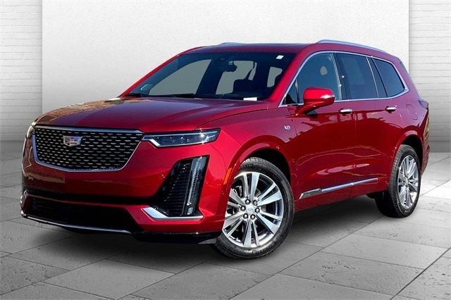 2024 Cadillac XT6 Vehicle Photo in TOPEKA, KS 66609-0000