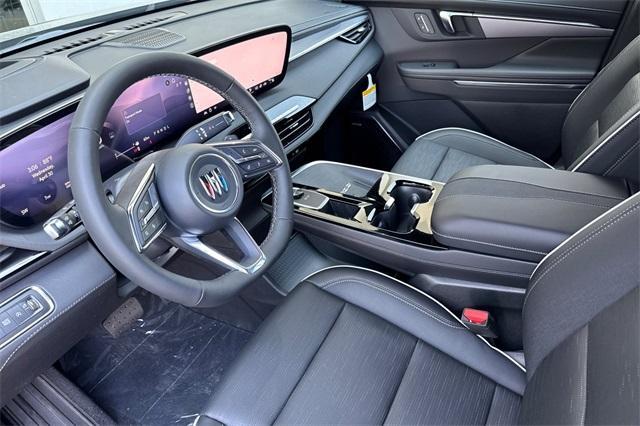 2025 Buick Enclave Vehicle Photo in ELK GROVE, CA 95757-8703
