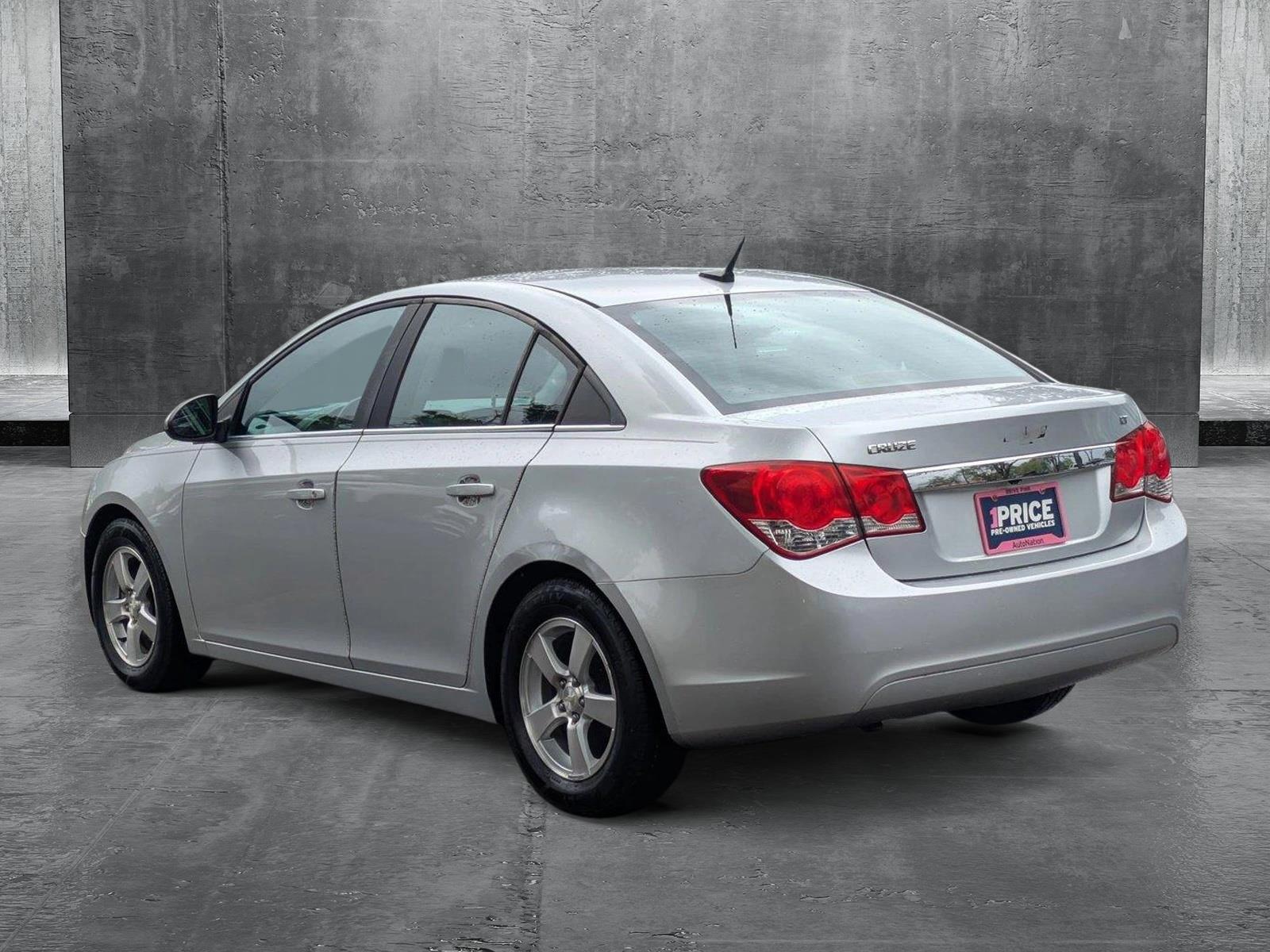 2014 Chevrolet Cruze Vehicle Photo in GREENACRES, FL 33463-3207