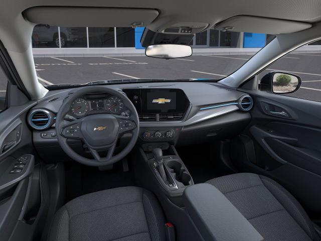2025 Chevrolet Trax Vehicle Photo in Roslyn, NY 11576
