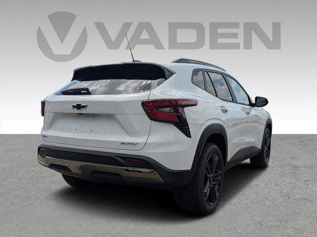 2025 Chevrolet Trax Vehicle Photo in BRUNSWICK, GA 31525-1881