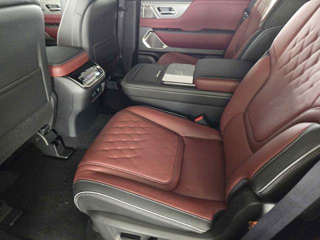 2025 INFINITI QX80 Vehicle Photo in DALLAS, TX 75209