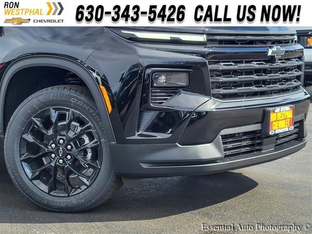 2025 Chevrolet Traverse Vehicle Photo in AURORA, IL 60503-9326