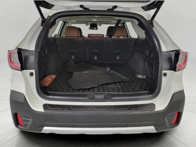2022 Subaru Outback Vehicle Photo in Green Bay, WI 54304