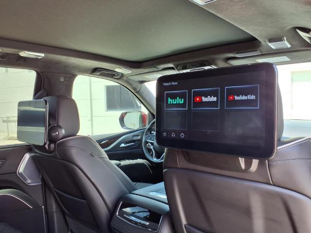 2024 Cadillac Escalade Vehicle Photo in Tampa, FL 33612
