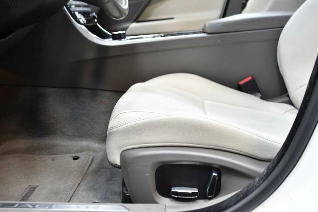 2019 Jaguar XE Vehicle Photo in DALLAS, TX 75235
