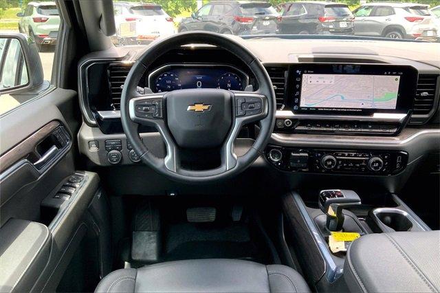 2024 Chevrolet Silverado 1500 Vehicle Photo in KANSAS CITY, MO 64114-4502
