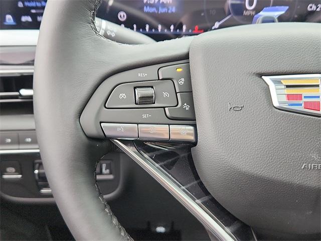 2024 Cadillac Escalade ESV Vehicle Photo in ALLENTOWN, PA 18103-7399