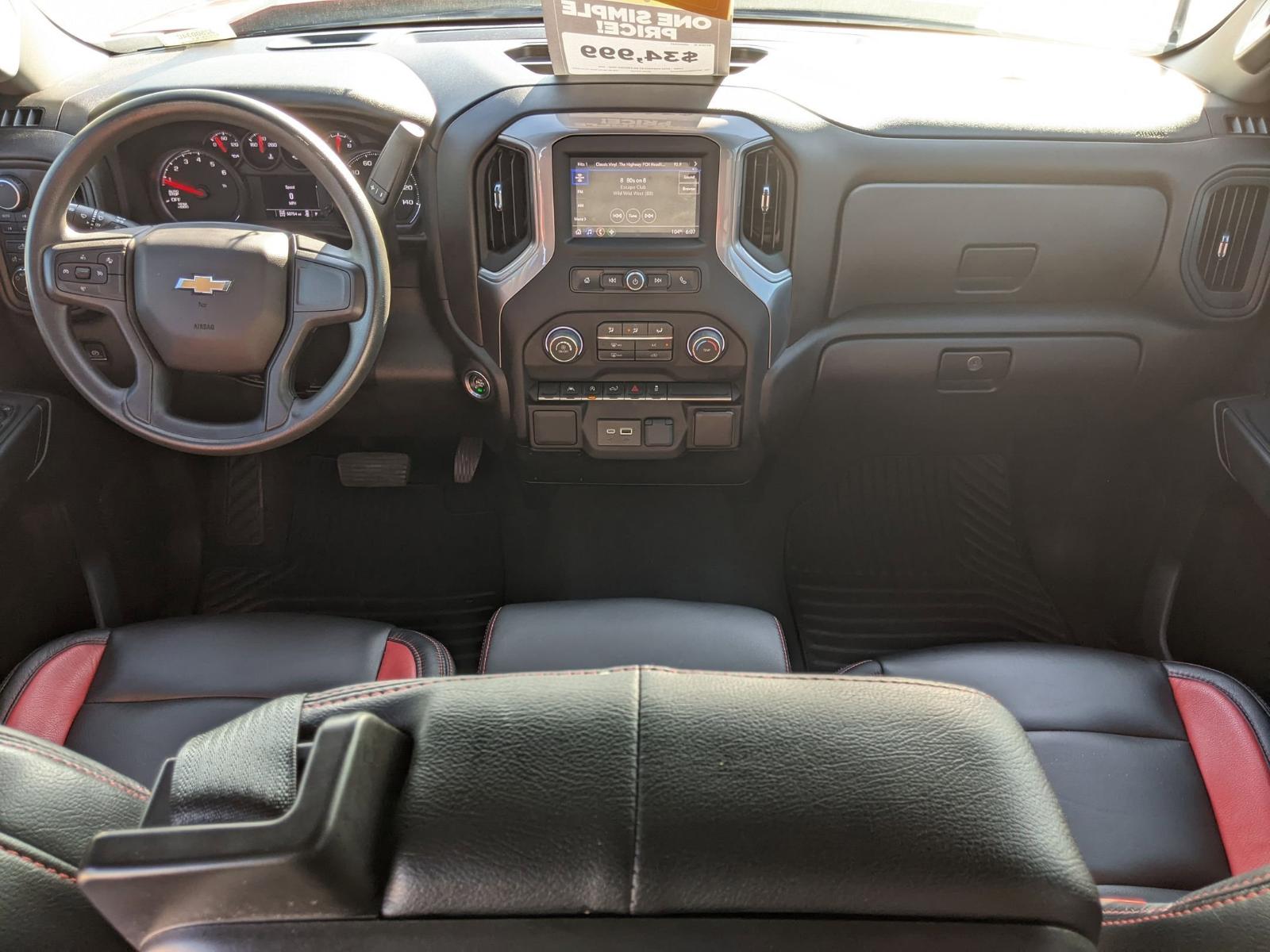 2022 Chevrolet Silverado 1500 Vehicle Photo in Seguin, TX 78155