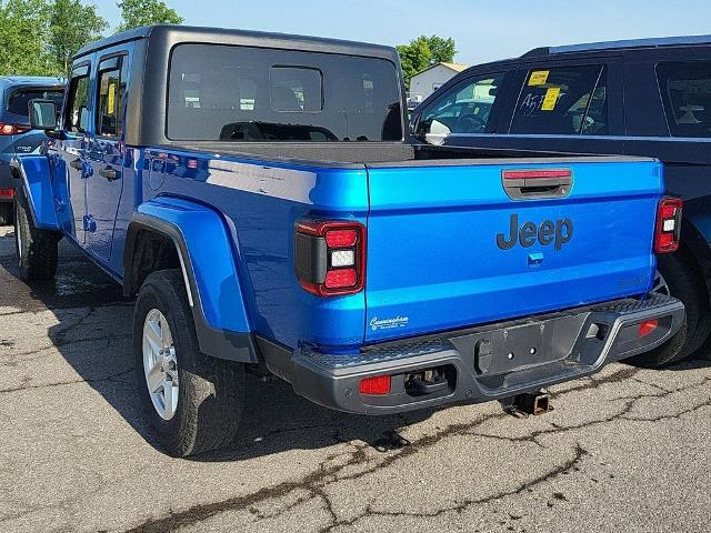2021 Jeep Gladiator Vehicle Photo in Cedar Rapids, IA 52402