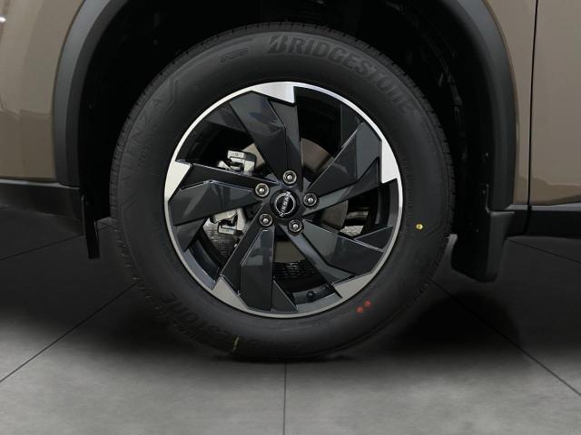 2025 Nissan Rogue Vehicle Photo in Appleton, WI 54913