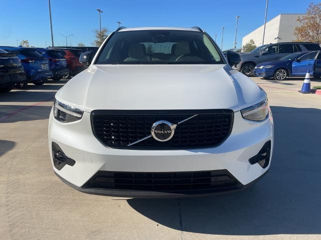 2025 Volvo XC40 Vehicle Photo in Grapevine, TX 76051