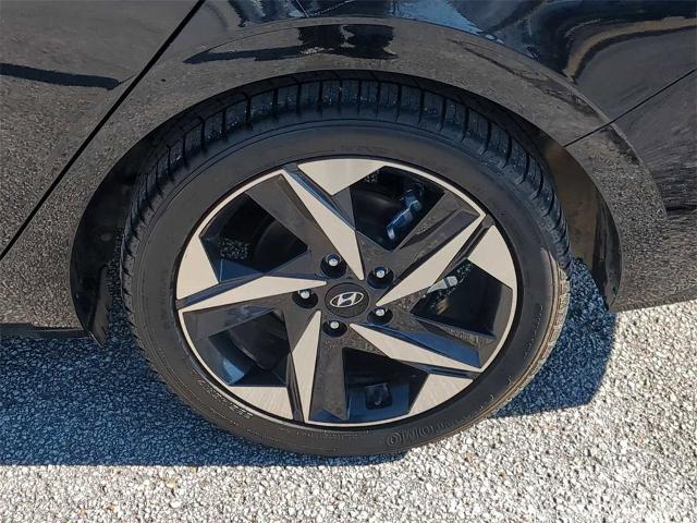 2022 Hyundai Elantra Vehicle Photo in BARTLETT, TN 38133-4101