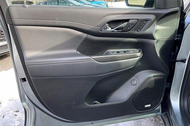 2023 GMC Acadia Vehicle Photo in INDEPENDENCE, MO 64055-1314