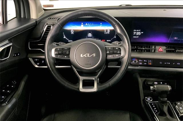 2023 Kia Sportage Vehicle Photo in Lees Summit, MO 64086