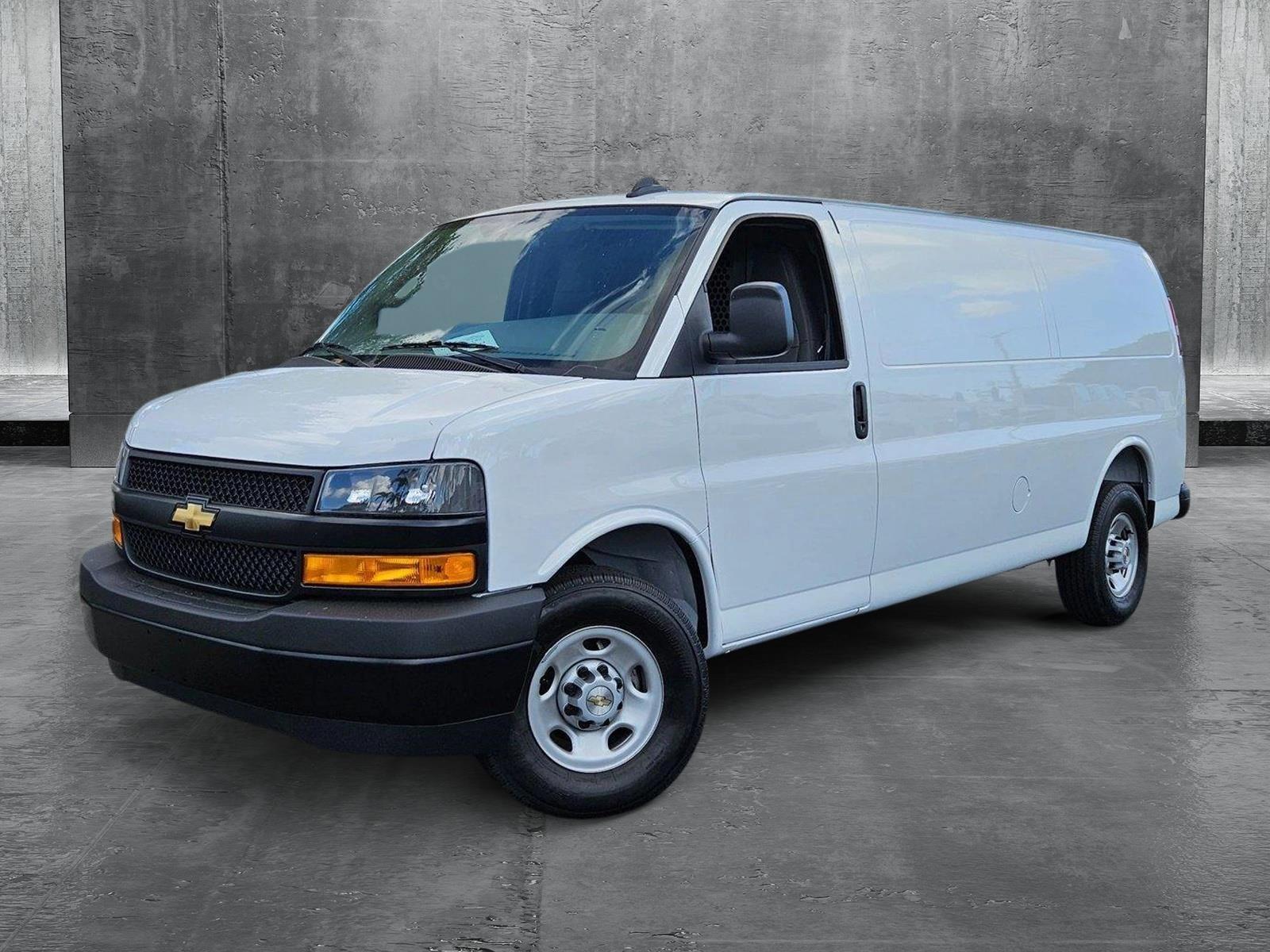 2025 Chevrolet Express Cargo 2500 Vehicle Photo in GREENACRES, FL 33463-3207