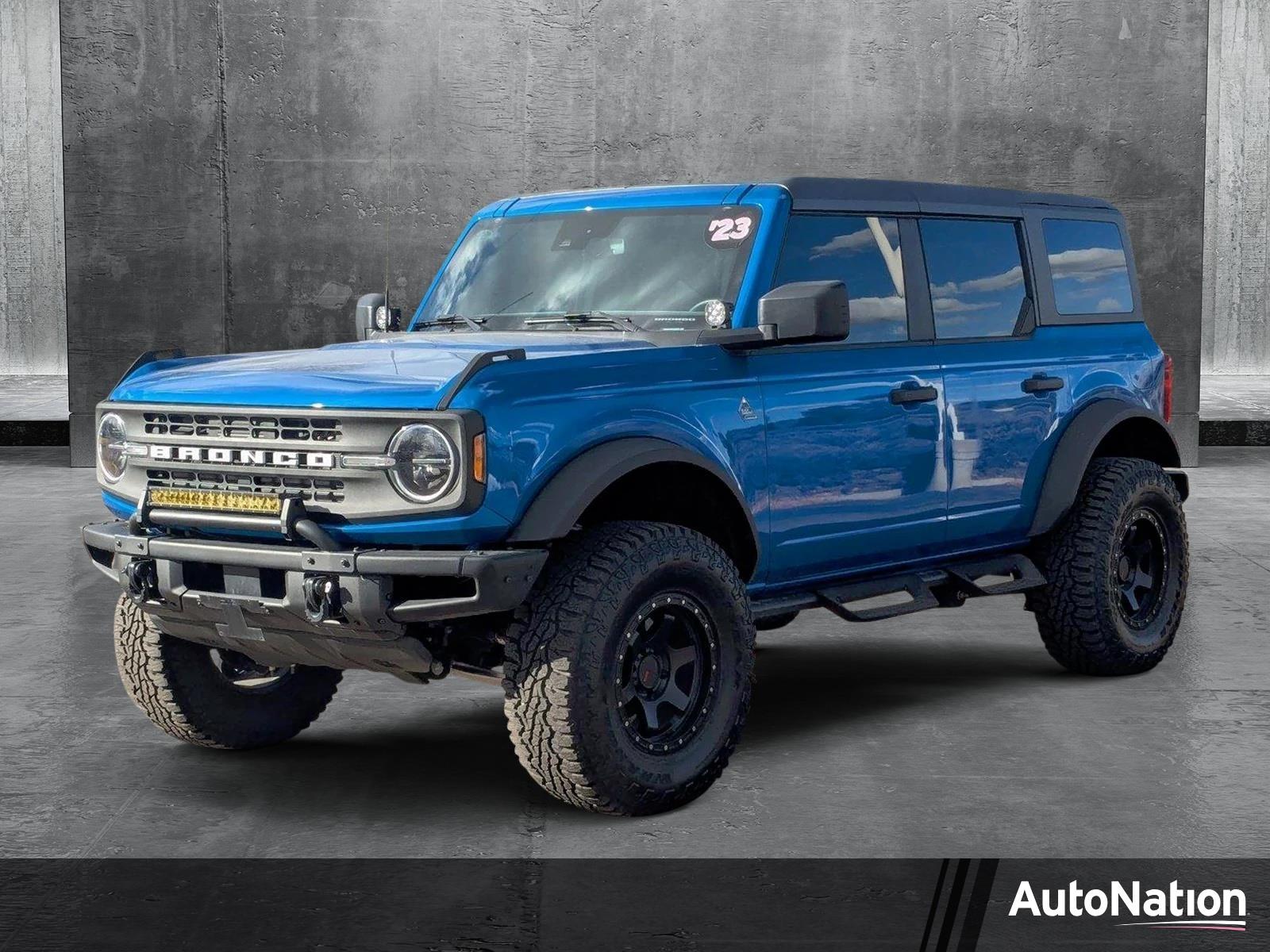 2023 Ford Bronco Vehicle Photo in LONE TREE, CO 80124-2750