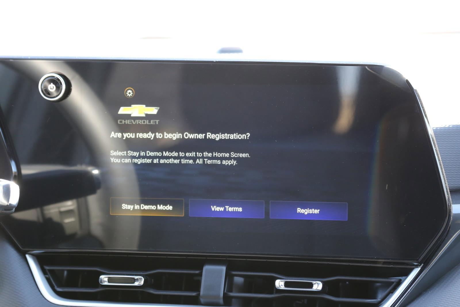 2025 Chevrolet Equinox Vehicle Photo in LOS ANGELES, CA 90007-3794