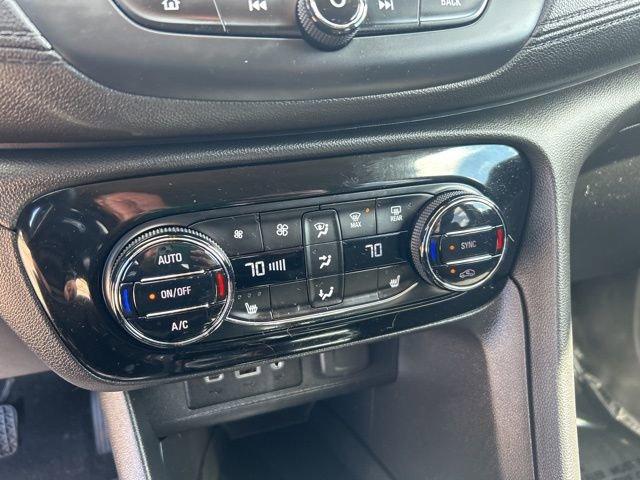 2022 Buick Encore GX Vehicle Photo in MEDINA, OH 44256-9631