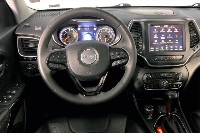 2023 Jeep Cherokee Vehicle Photo in Lees Summit, MO 64086