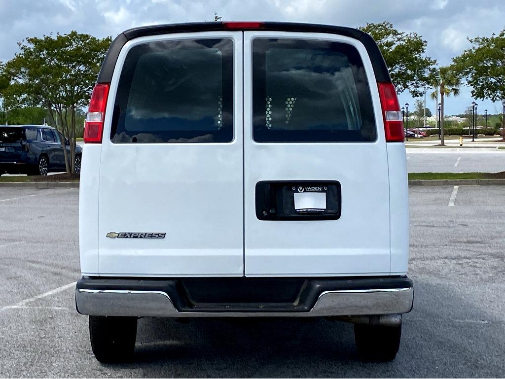 2022 Chevrolet Express Cargo Van Vehicle Photo in POOLER, GA 31322-3252